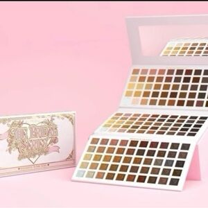PLouise Wedding Wish XXXL eyeshadow palette
